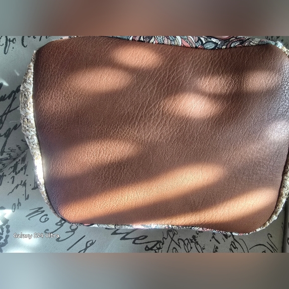 Sakroots Roma Owl Floral Shopper Tote NWT with Owl bag Charm - Picture 8 of 16